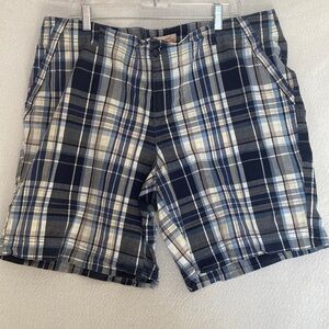 Faded Glory Stretch Pleaded Shorts Size 20W